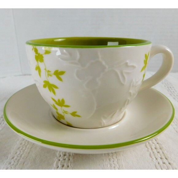 Starbucks Coffee Tea Cup & Saucer Green & White 2006 9 0z. Raised Leaves Floral - Picture 1 of 7